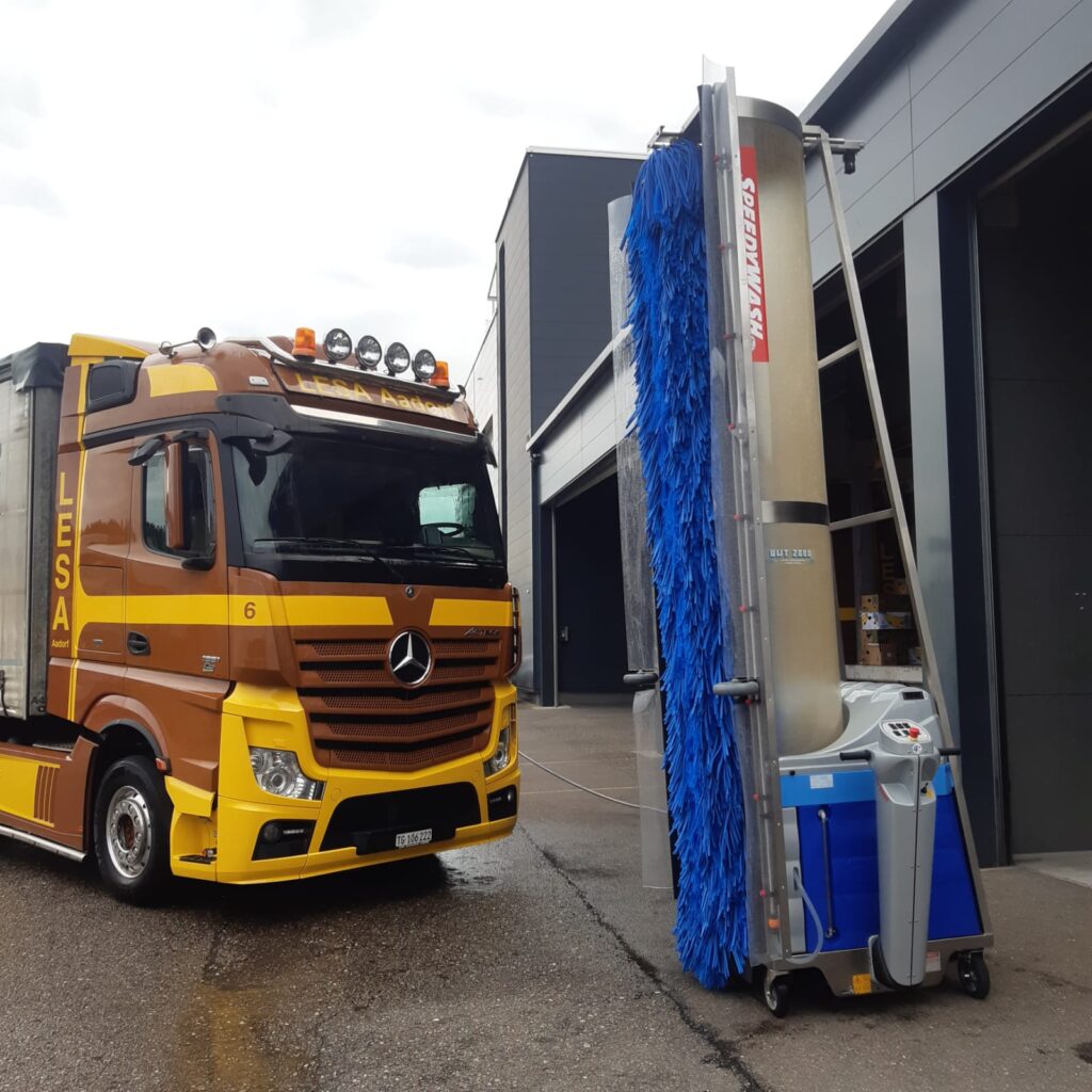 SPEEDYWASH Easy Drive Batterie Einbürstenwaschanlage